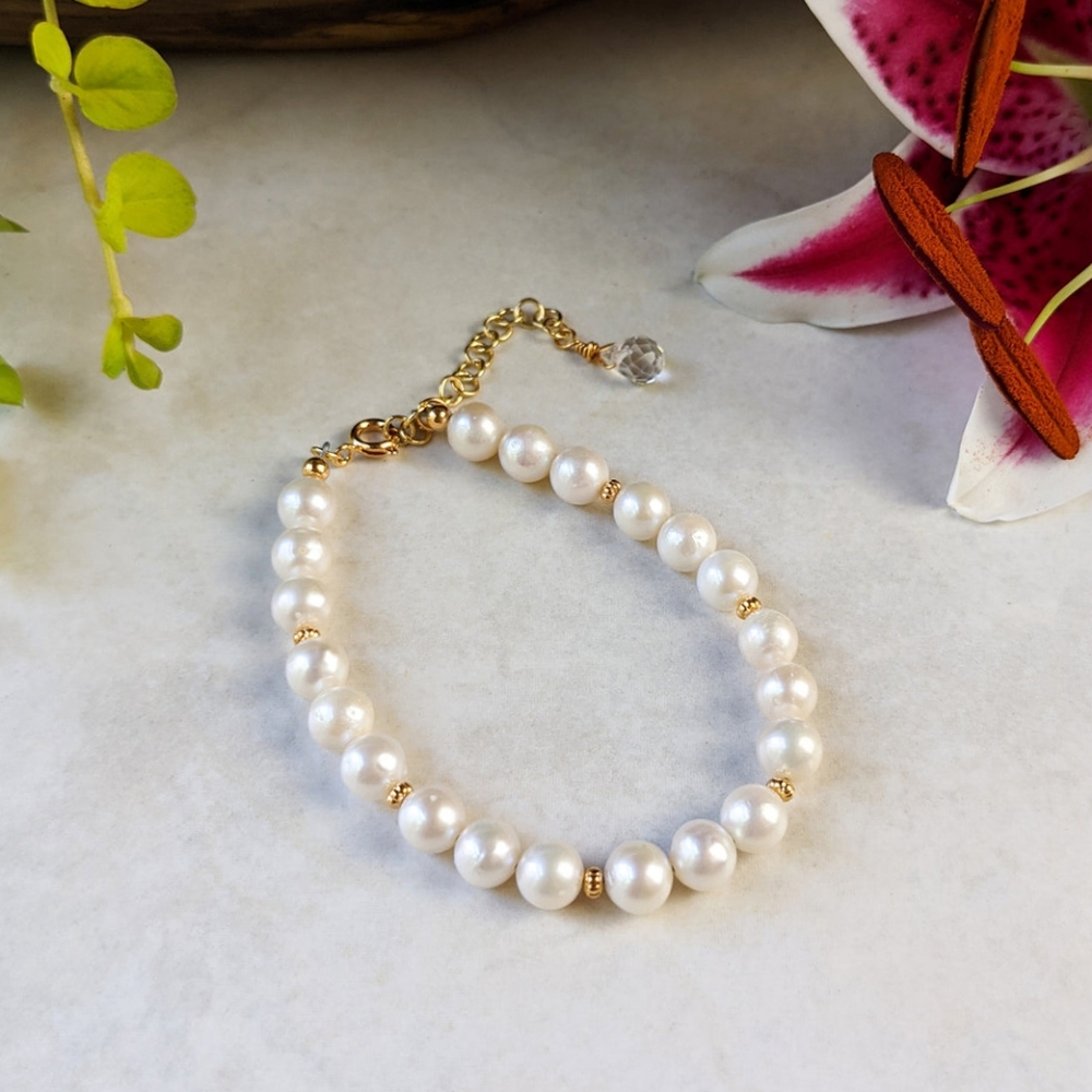 🦋LAST🦋NWT Bentley & Lo Freshwater Pearl Gold Plated Bracelet